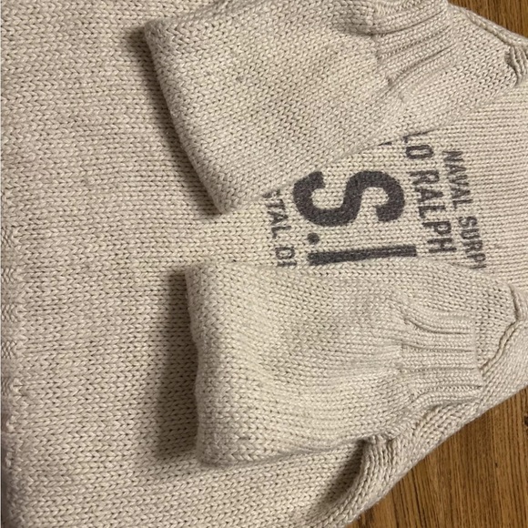 Sweater - Picture 6 of 6